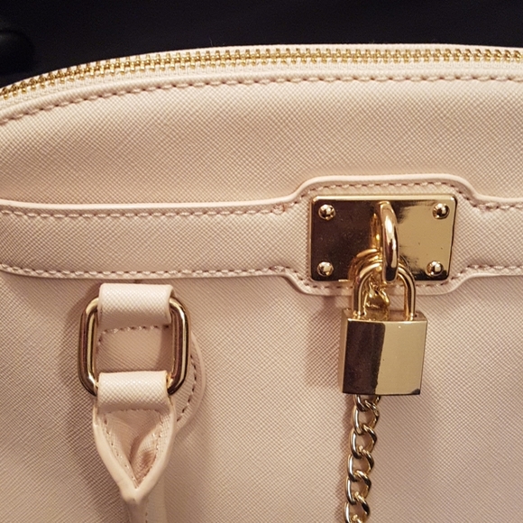 Light beige purse - Picture 4 of 4